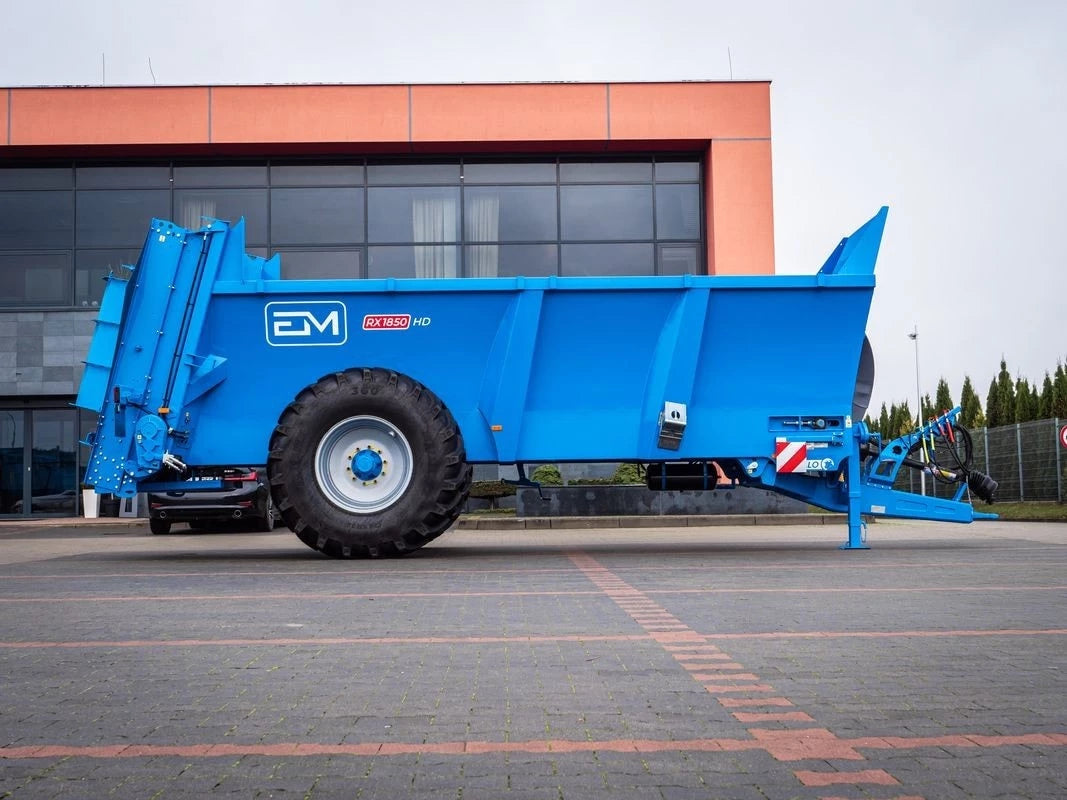 BUFFALO RX HD MANURE SPREADER