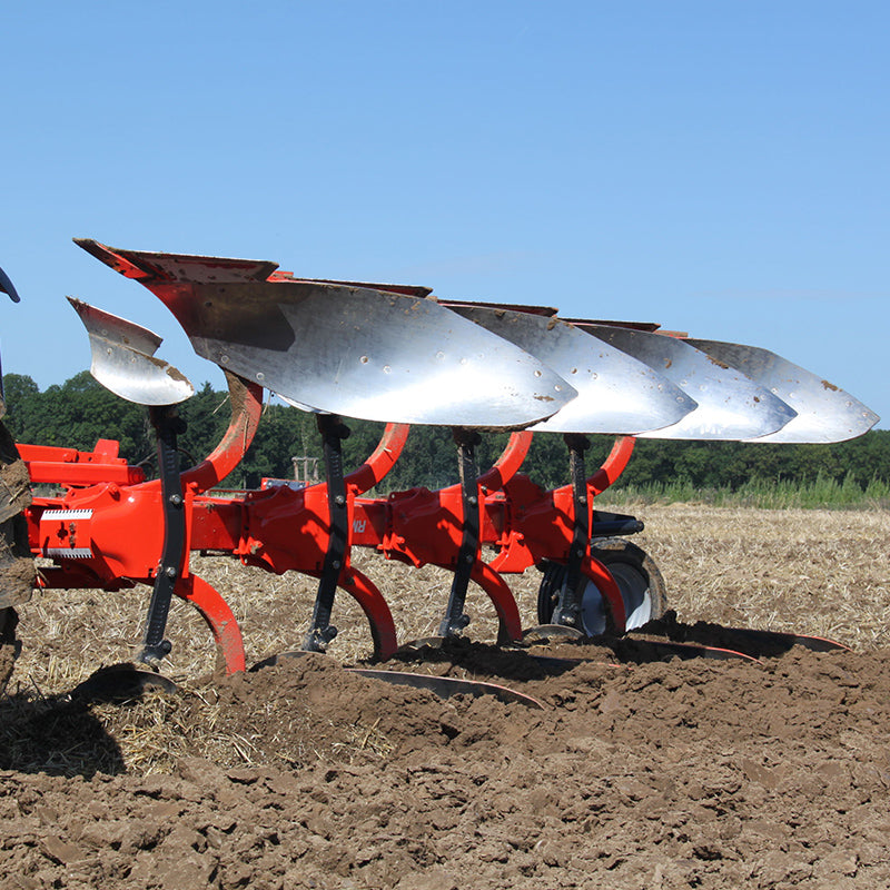 Kubota RM2000V Plow