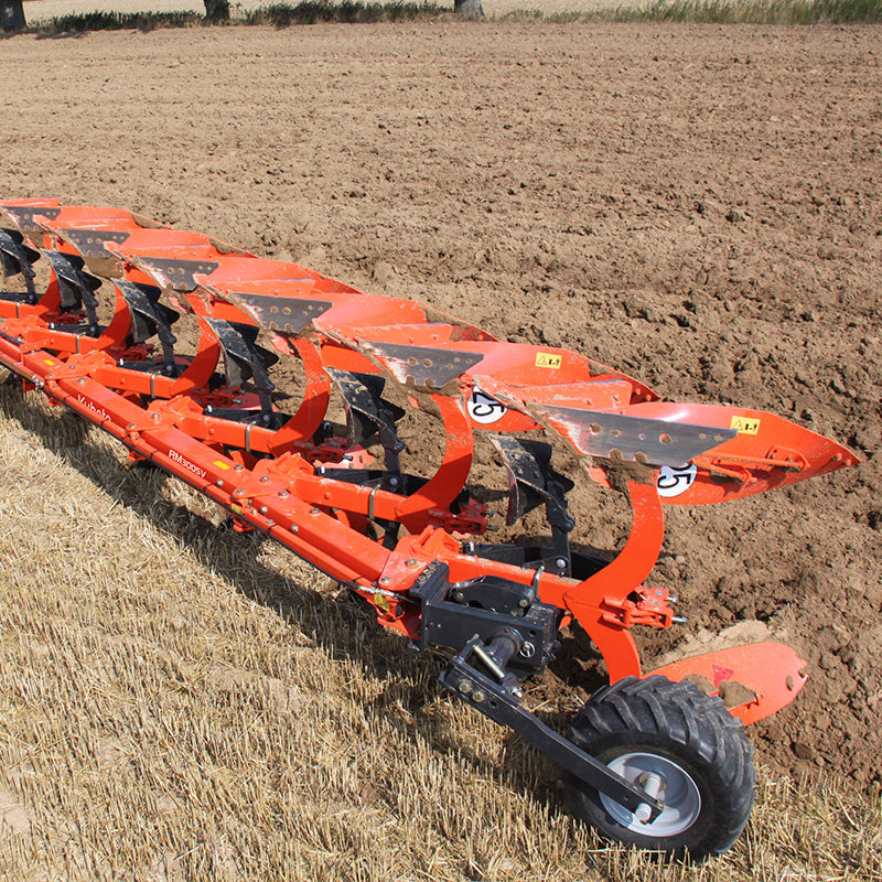 Kubota RM3005V Plow