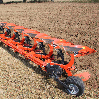 Kubota RM3005V Plow