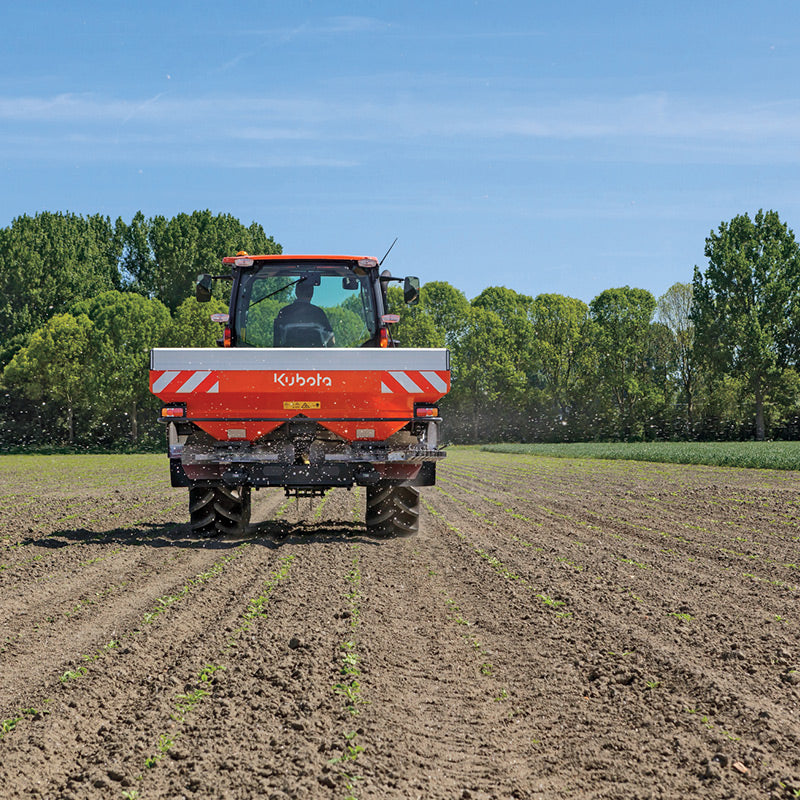 Kubota DSX Spreader