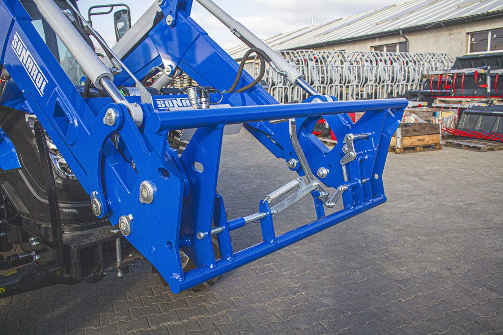 ŁC SNR 100/100L FRONT LOADER
