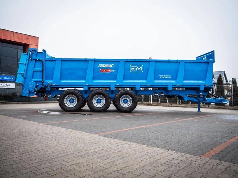 BUFFALO RX HD MANURE SPREADER