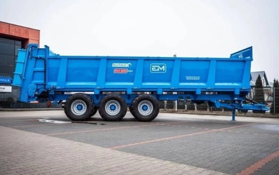 BUFFALO RXX HD+ MANURE SPREADER