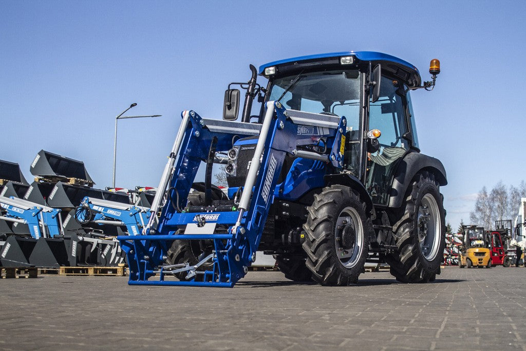 ŁC SNR 200/200L FRONT LOADER